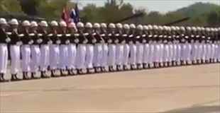 【動画】タイの軍事パレードがEXILEみたいだと話題に