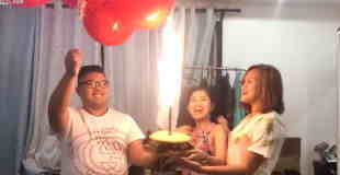 【爆発】誕生日パーティーで風船もらって花火付きケーキで祝ってもらった結果…。