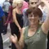 【動画】パーティのチークダンス中に妻に往復ビンタかます中年夫ｗｗｗｗｗ