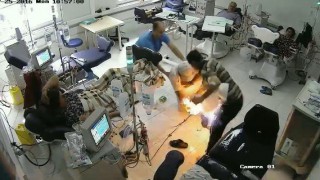 【閲覧注意】病室に侵入した男が患者にガソリンをかけ着火し患者が火だるまに…。
