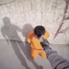【超閲覧注意】ISISが散弾銃で頭部を撃ち処刑するところをスローモーション撮影した動画。