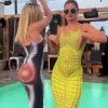 【動画】陽気にダンスしている美女にまさかのハプニング！