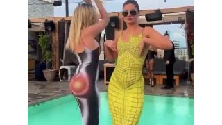 【動画】陽気にダンスしている美女にまさかのハプニング！